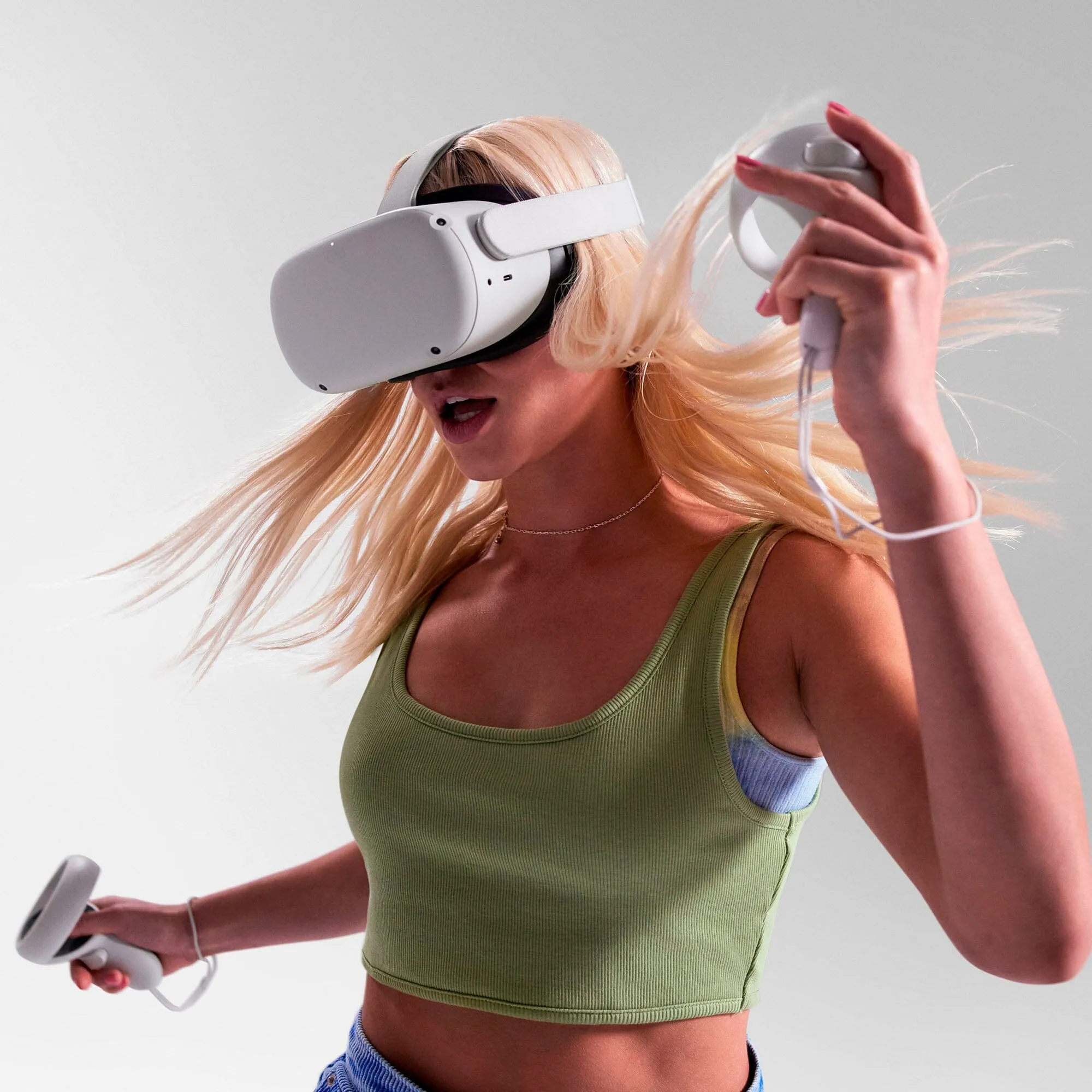 Meta (Oculus) Quest 2 Advanced All-in-One VR Headset
